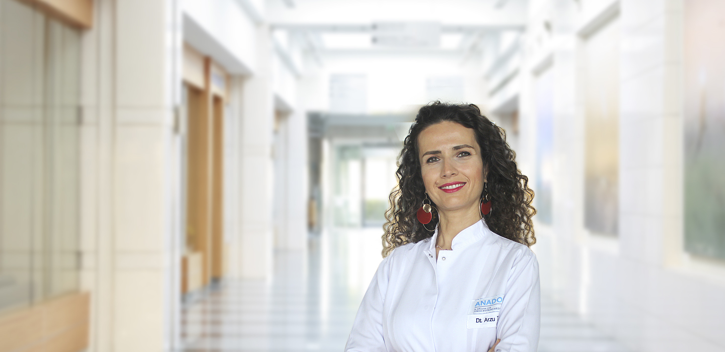 Diş İmplantlarında Yeni Dönem: Uygun Hastalar Aynı Gün Yeni Dişlerine Kavuşabiliyor