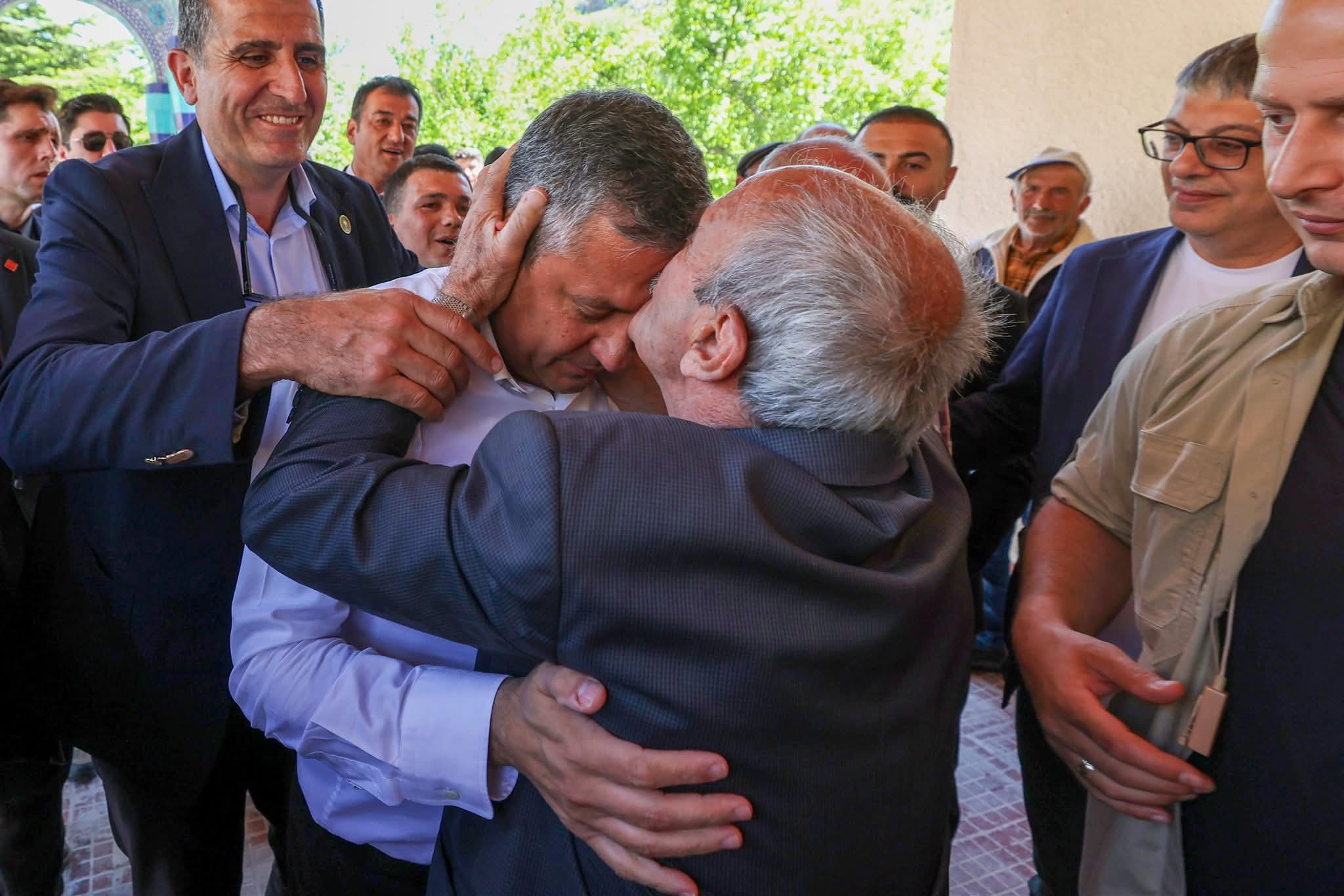 Özgür Özel: “Anadolu’da Yaktığımız Çoban Ateşi Gür Bir Aleve Dönüştü”