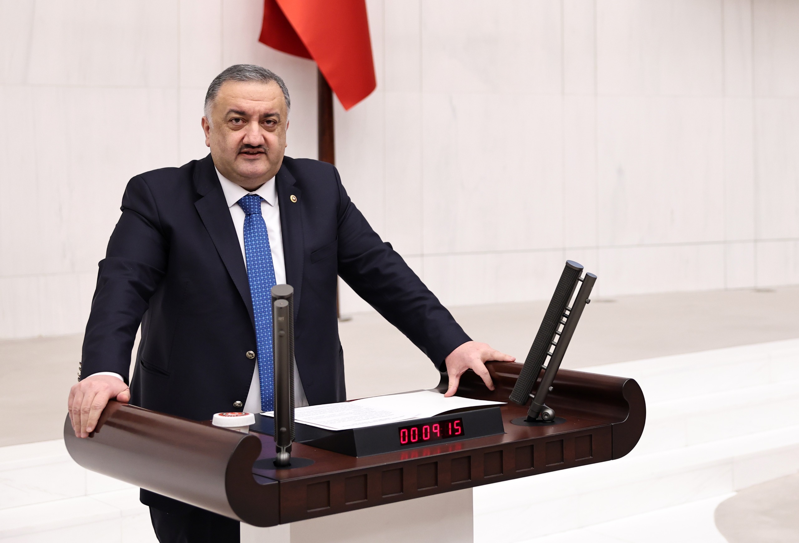 Hasan Karal: “Emekli geçinemiyor, işçi geçinemiyor, sanayici üretemiyor”