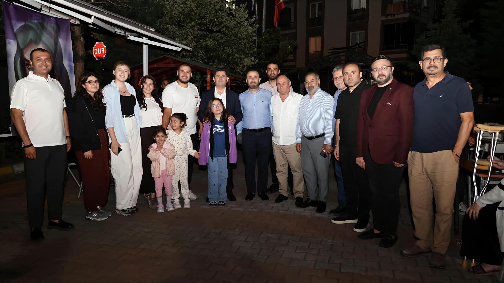 Çekmeköy’de Muharrem Ayı Paylaşımı: Taşdelen Cemevi’nde Lokmalar Birlikte Dağıtıldı