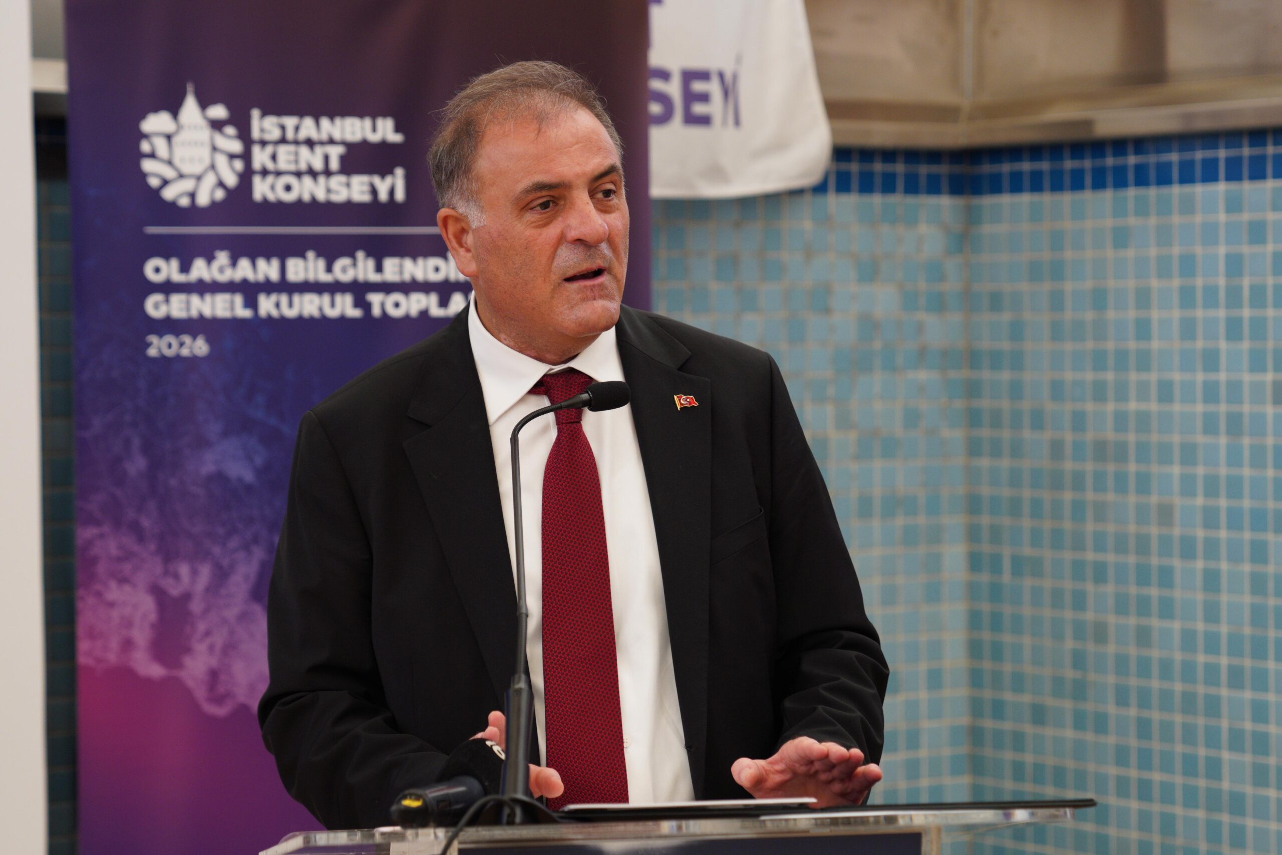 İBB Başkanvekili Nuri Aslan’dan İPA’da Tarihi Çağrı: "Bize Kızın, Öfkelenin Ama İstanbul’a Katkı Sunmaktan Vazgeçmeyin!"