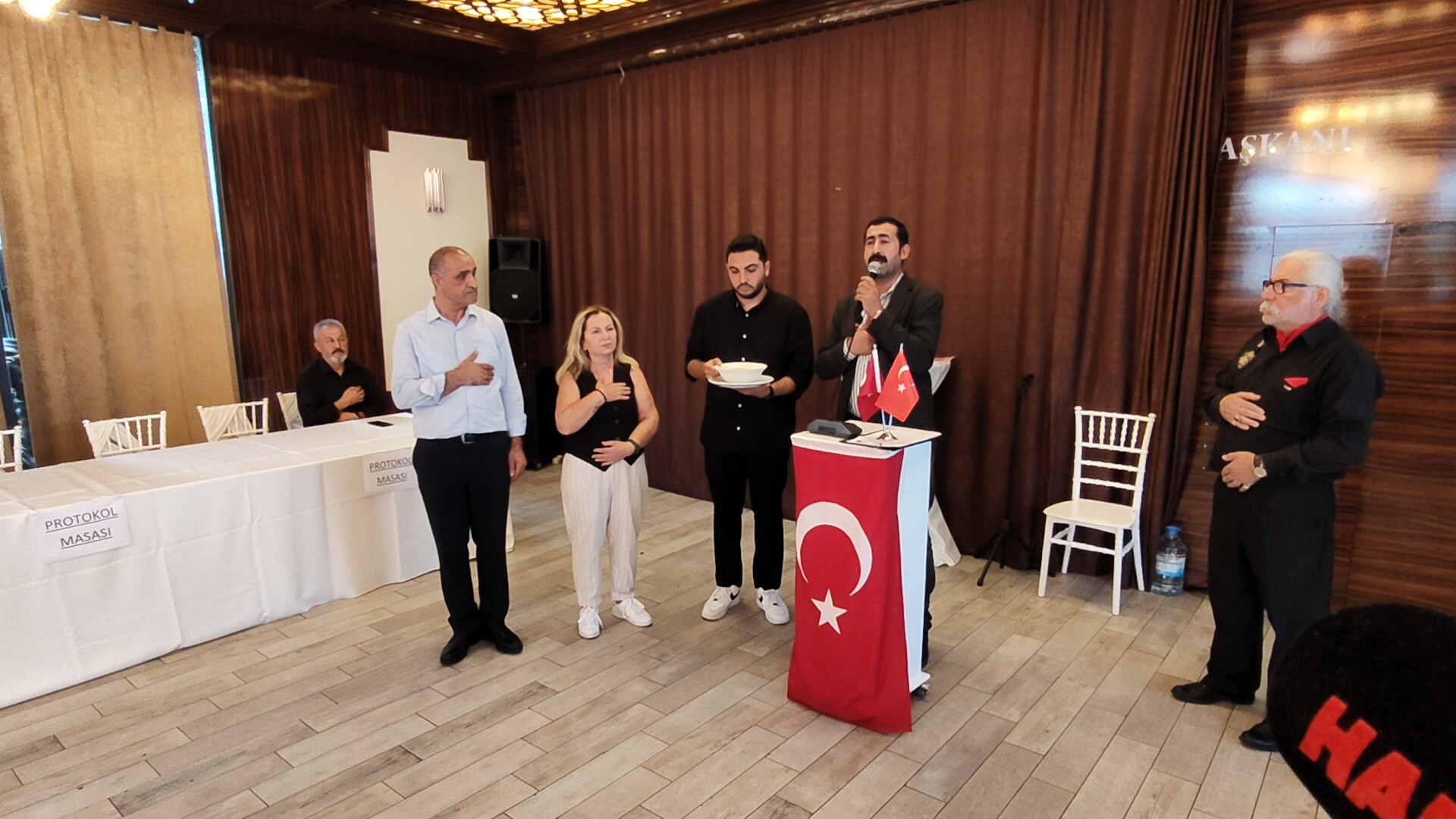 ŞİLE’DE BİRLİK VE BERABERLİK KAZANI: AŞURE LOKMASI İKRAMI DOLDU TAŞTI!