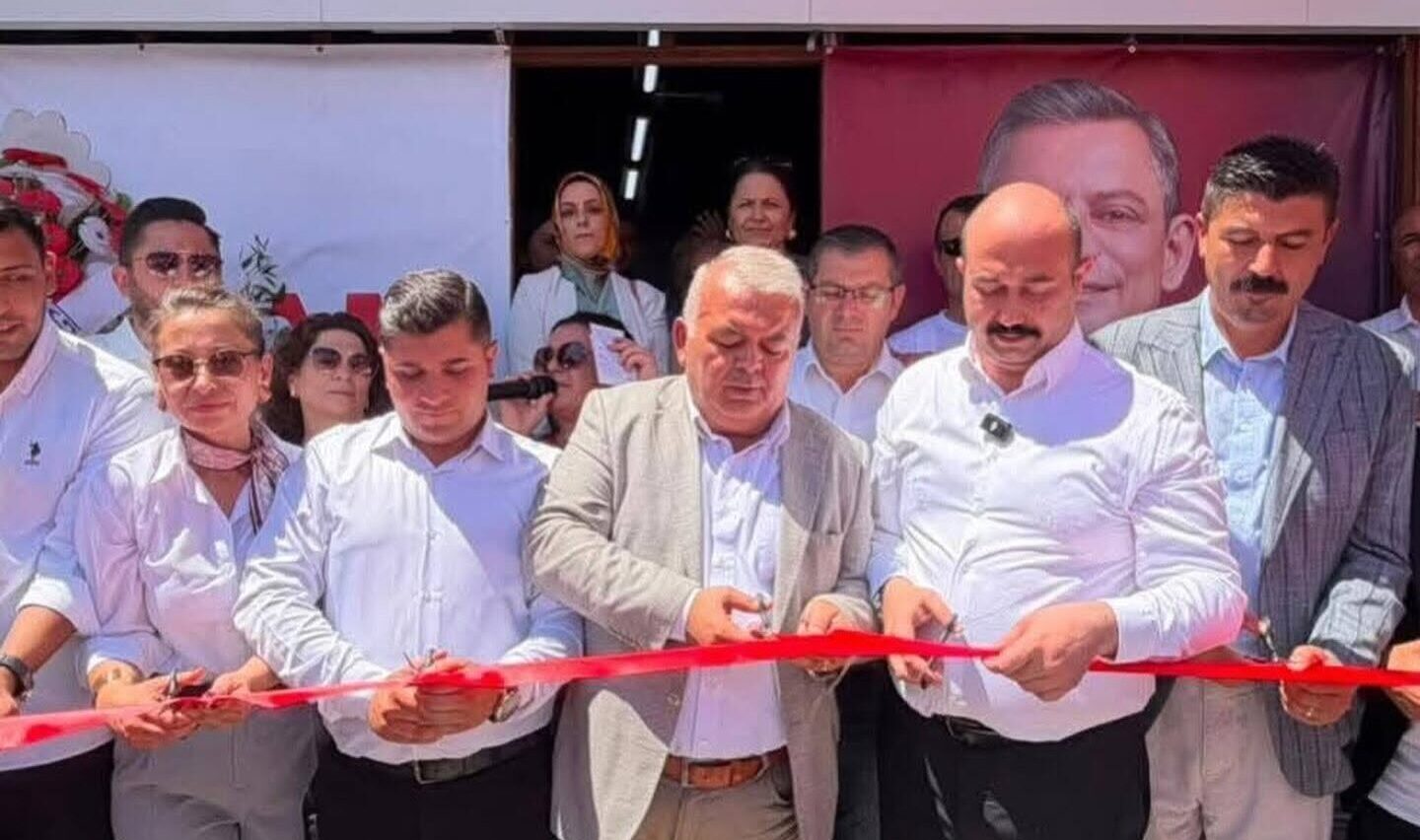 Yeni Parti Divriği İlçe Başkanlığı Coşkulu Törenle Açıldı