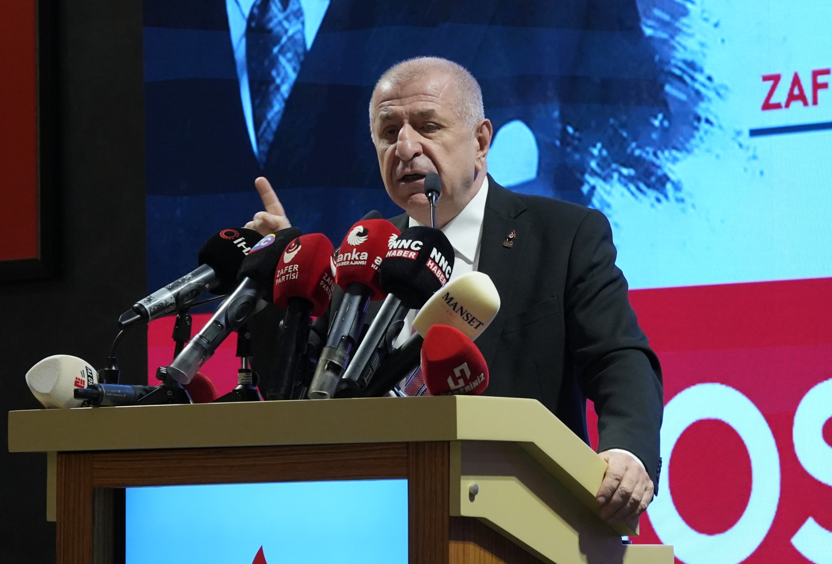 Ümit Özdağ’dan Zafer Partisi’nin 5. Yılında Sert Mesajlar: “Bu İktidar Sandıkta Gidecek”