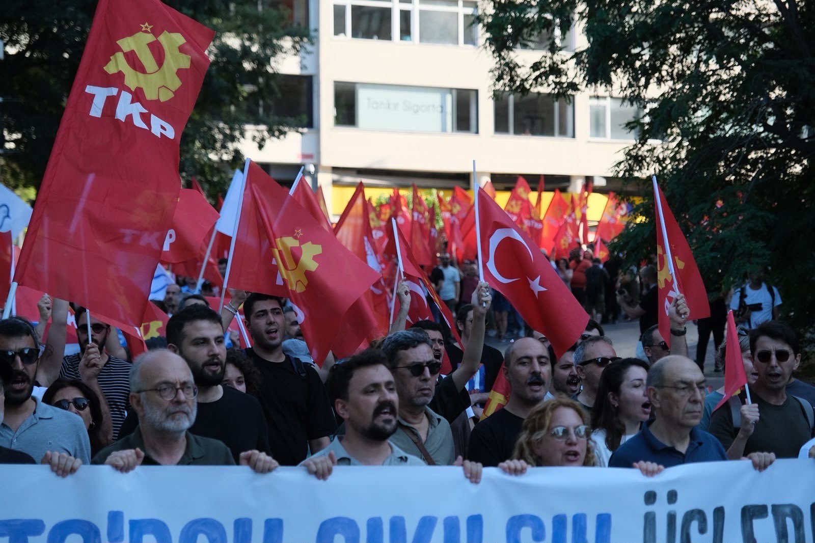 TKP’den 30 Ağustos Mesajı: “Kurtuluş Yine Kendi Kollarımızda”