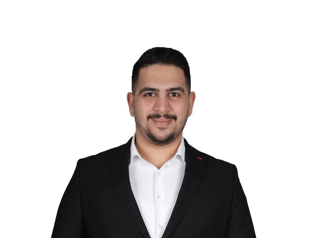 AK Parti Rozet Töreni Sonrası Sultangazi Meclis Üyesi Emrecan Durmuş'tan Sert Mesaj: "Biz Gücümüzü Makamlardan Değil, Halktan Alıyoruz"