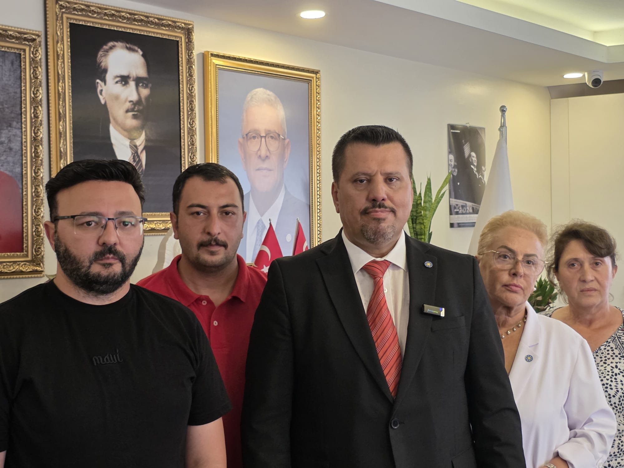 Çekmeköy İYİ Parti’den “Çerçeve Yasa” Tepkisi: “Türkiye Cumhuriyeti Pazarlık Konusu Yapılamaz!”