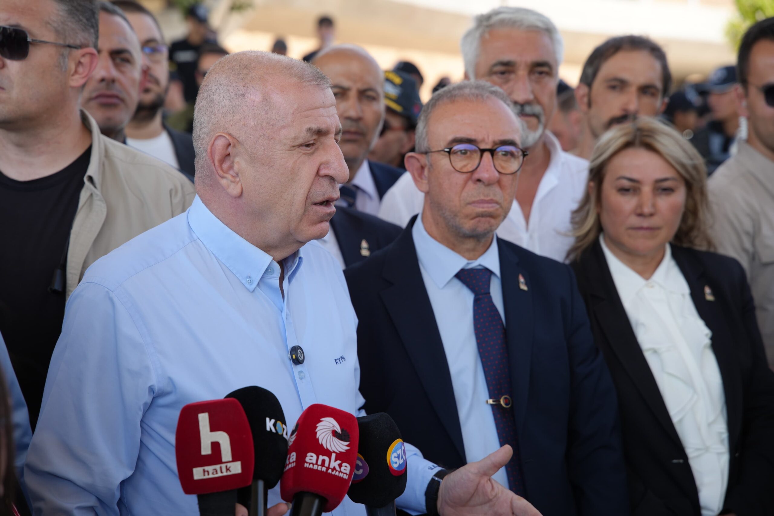 Ümit Özdağ’dan Gaziler İçin Sert Çağrı: “Bu İnsanları Yıldırmanız Mümkün Değil”