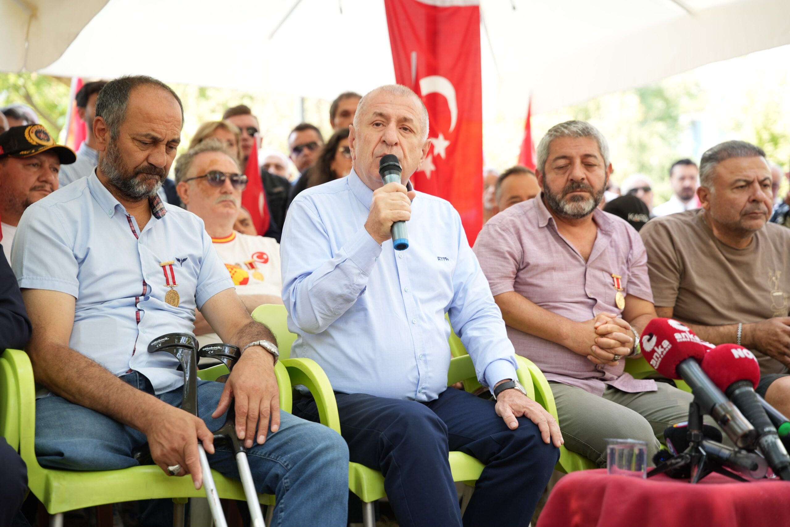 Ümit Özdağ’dan Gazilere Destek: “Türkiye, Gazilerinin Taleplerini Kabul Etmeli”