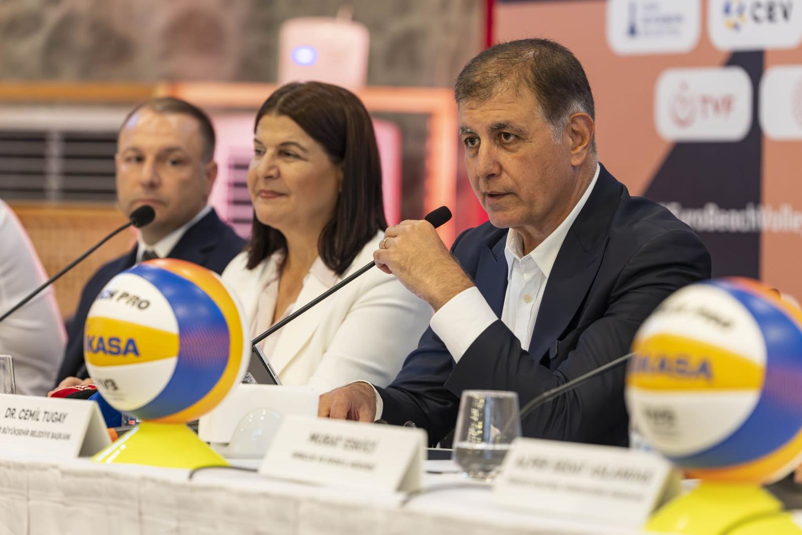 Avrupa’nın genç voleybol yıldızları Foça’da ter dökecek