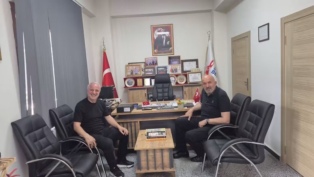 Muhtarlardan “Sıfır Atık” Seferberliği: El Terminallerinin Dağıtımına Devam Ediliyor