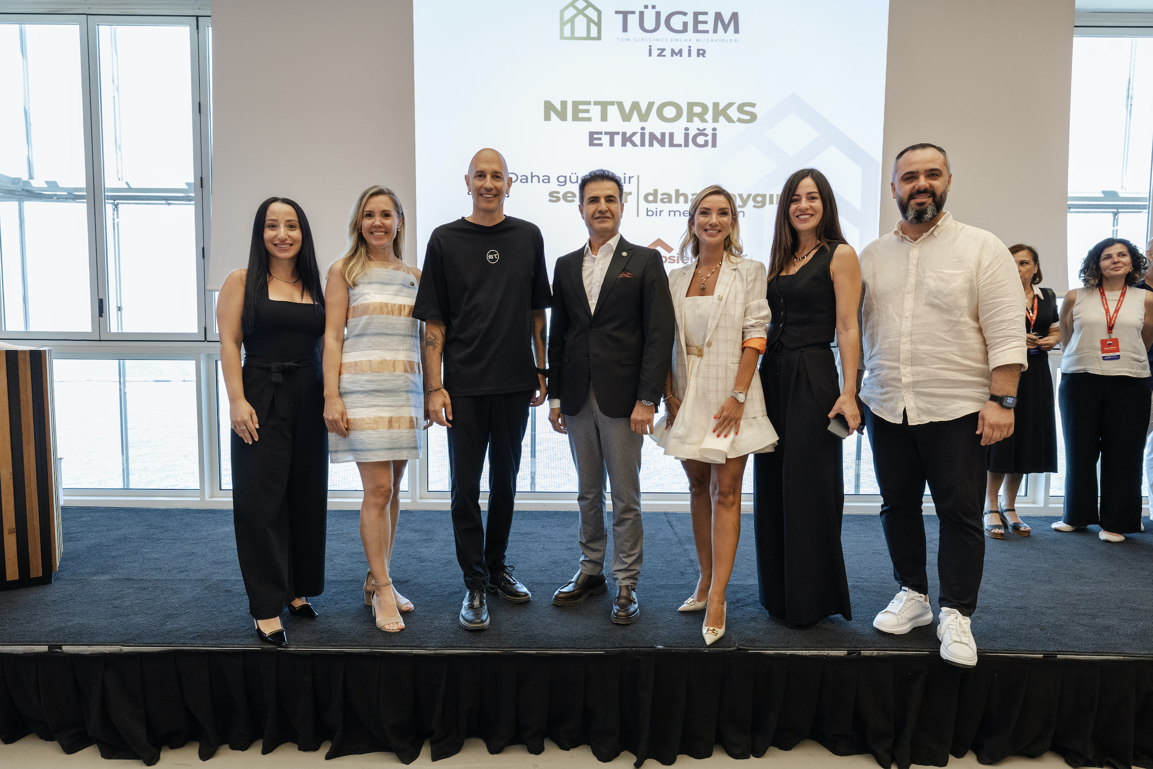 TÜGEM İzmir’de Gayrimenkul Profesyonelleri Buluştu! Eğitim, Portföy ve İş Birliği Aynı Etkinlikte
