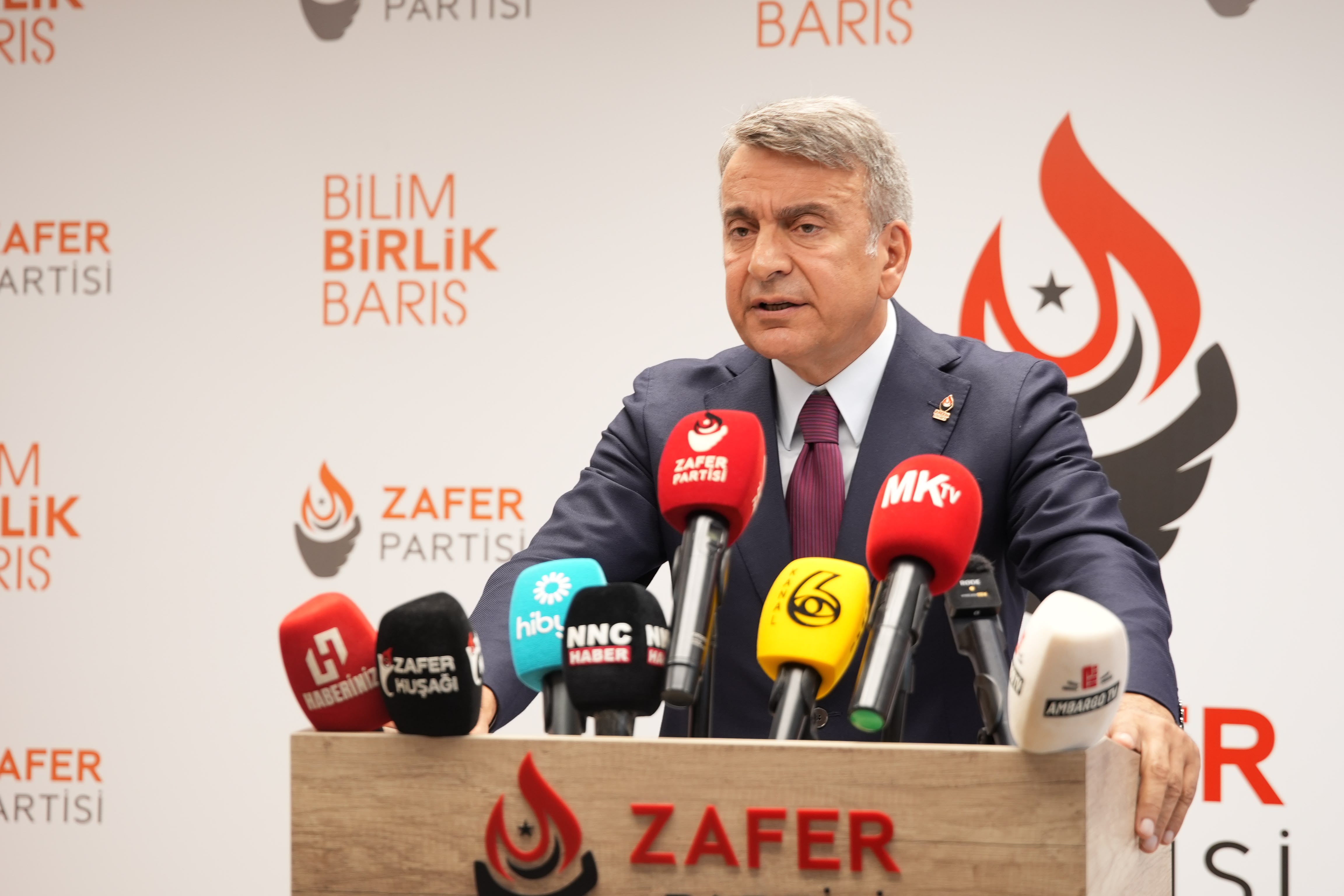 Azmi Karamahmutoğlu’ndan iktidara sert eleştiriler: “Bu bir soygun düzenidir”