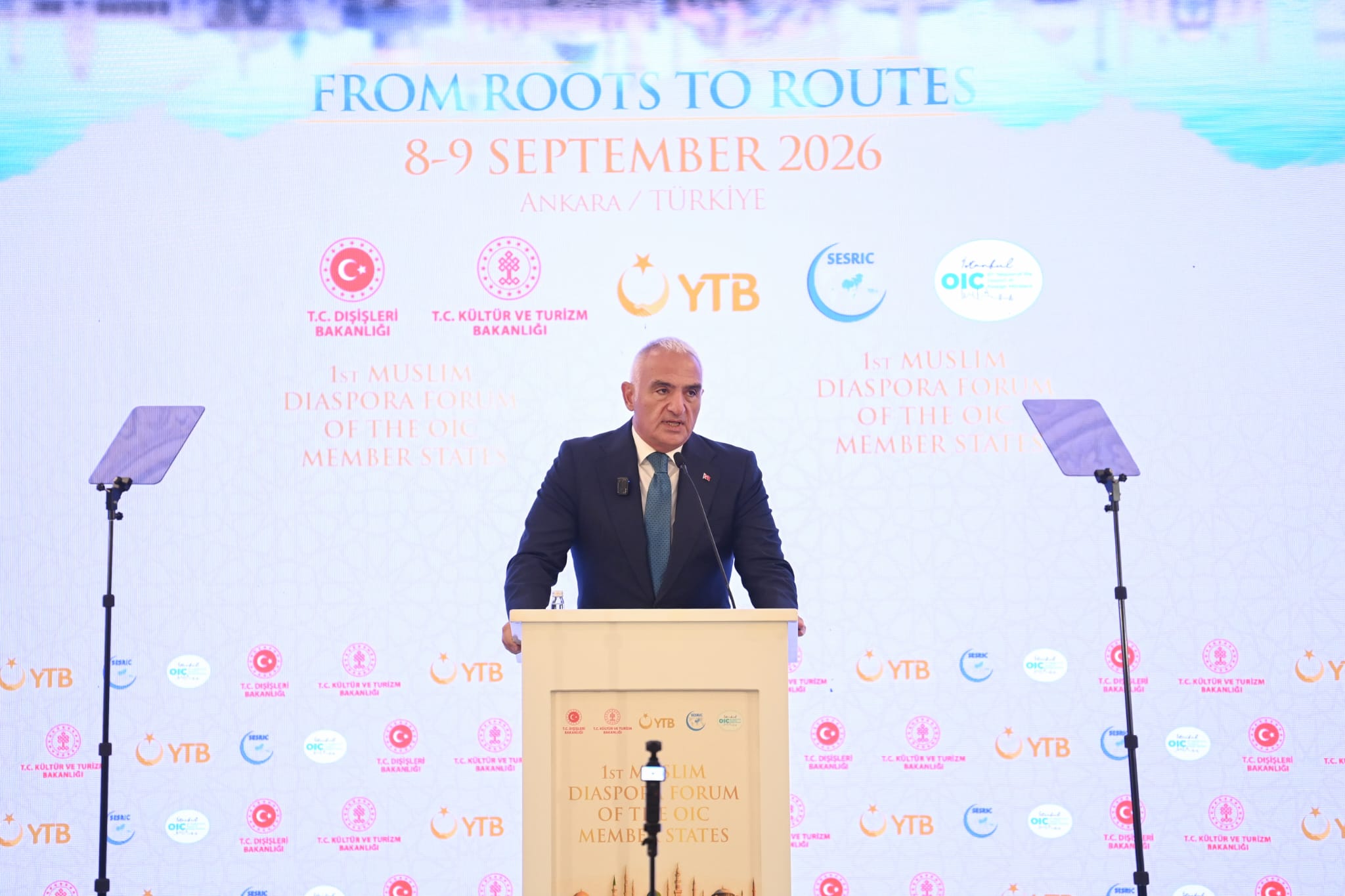 Mehmet Nuri Ersoy’dan Müslüman Diasporalar Mesajı: “Bilgiyi, Tecrübeyi ve İnsan Kaynağını Birleştirmeliyiz”