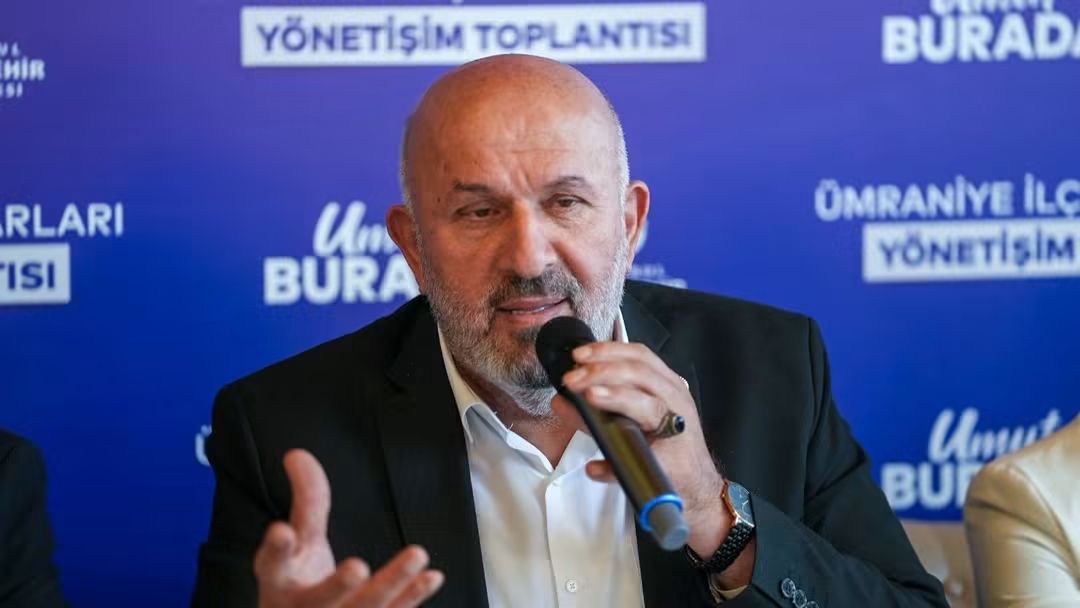 Kadir Delibalta’dan Ümraniye’de Muhtarlarla İstişare: Mahallelerin Sorunları Masaya Yatırıldı