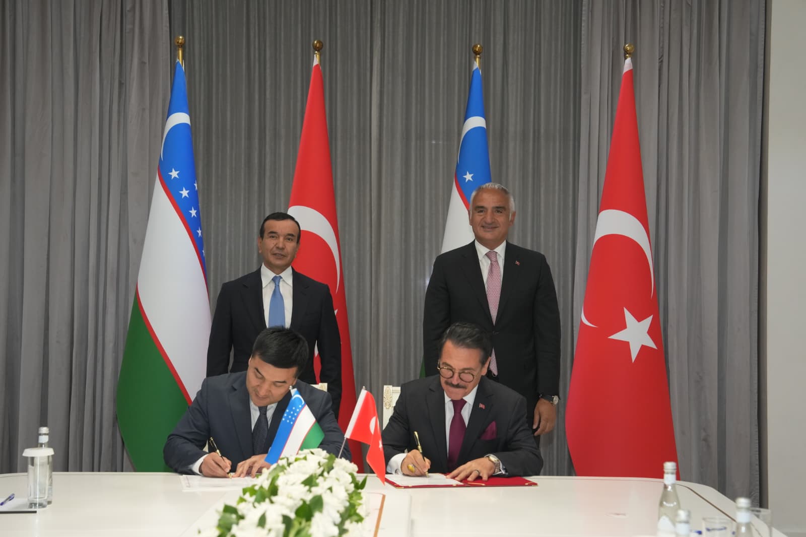 Türkiye ile Özbekistan Arasında Kültür ve Sanatta Yeni İş Birliği: Yeni Projeler İçin Mutabakat İmzalandı