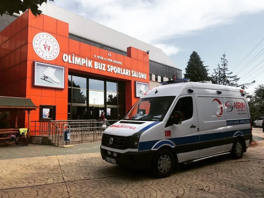 Asrın Ambulans İstanbul ve Türkiye Genelinde Hasta Nakil Hizmeti Sunuyor.