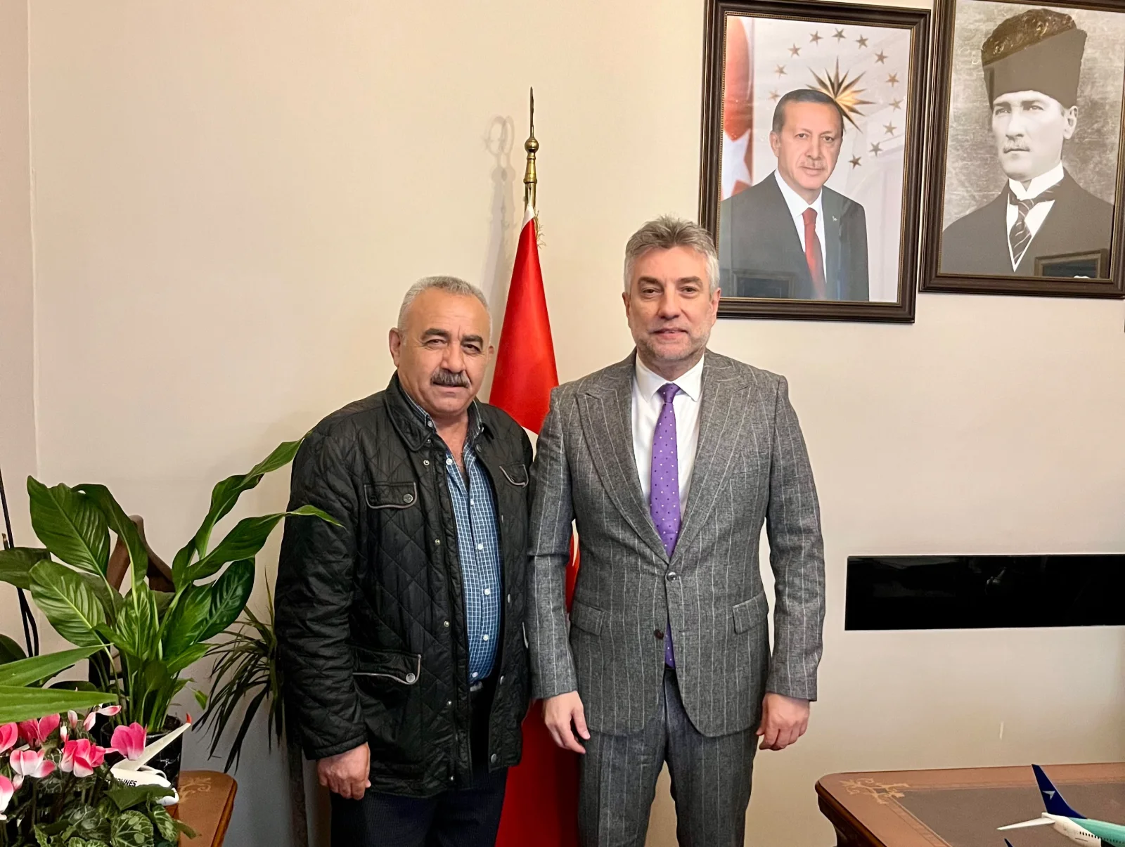 Habermax Genel Müdürü Durmuş Acar’dan, İstanbul İl Sivil Toplumla İlişkiler Müdürü İlhan Ocaklı’ya Hayırlı Olsun Ziyareti