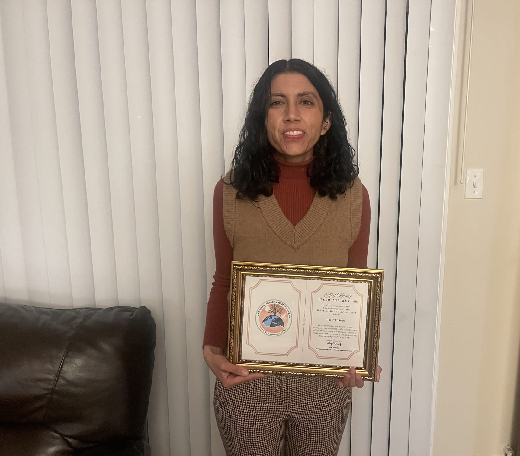 ABD’Lİ HALK SAĞLIĞI UZMANI MANSİ WILLIAMS’A AKİF MANAF SAĞLIK VE BARIŞ ÖDÜLÜ
