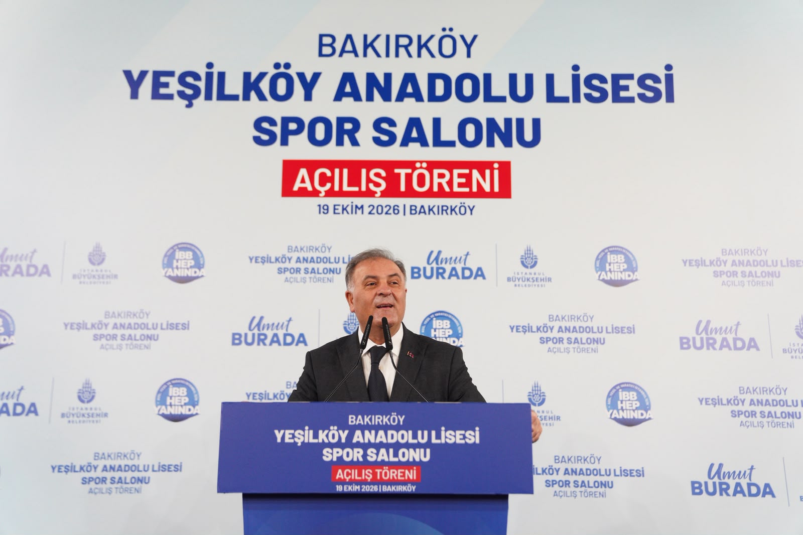 İBB’DEN YEŞİLKÖY ANADOLU LİSESİ’NE 100 MİLYON LİRALIK SPOR SALONU! NURİ ASLAN: “SİZİN HAYALLERİNİZ BİZİM SORUMLULUĞUMUZ”