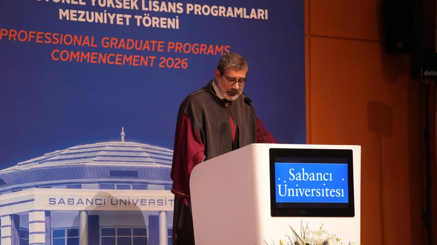 SABANCI ÜNİVERSİTESİ’NDE 230 PROFESYONEL MEZUN OLDU! REKTÖR LEBLEBİCİ’DEN YAPAY ZEKÂ VE GELECEĞİN MESLEKLERİ VURGUSU