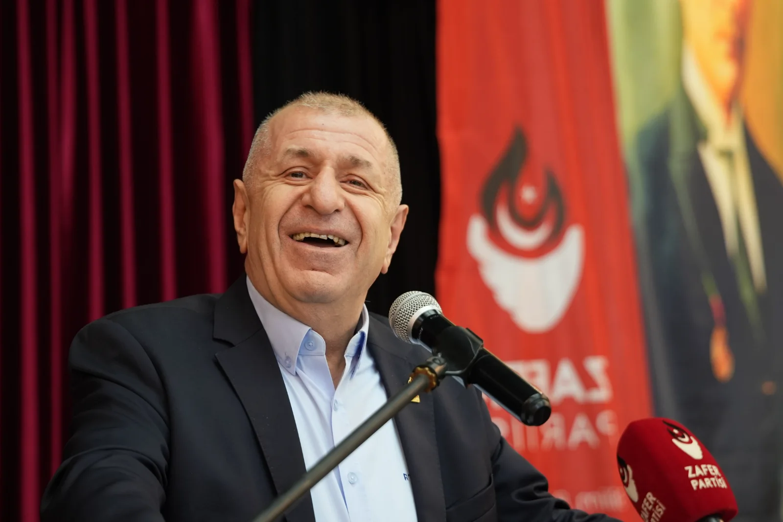 ÜMİT ÖZDAĞ: “ZAFER PARTİSİ YÜKSELİŞTE, KADINLAR SAVUNMASIZ HİSSETMEYECEK”